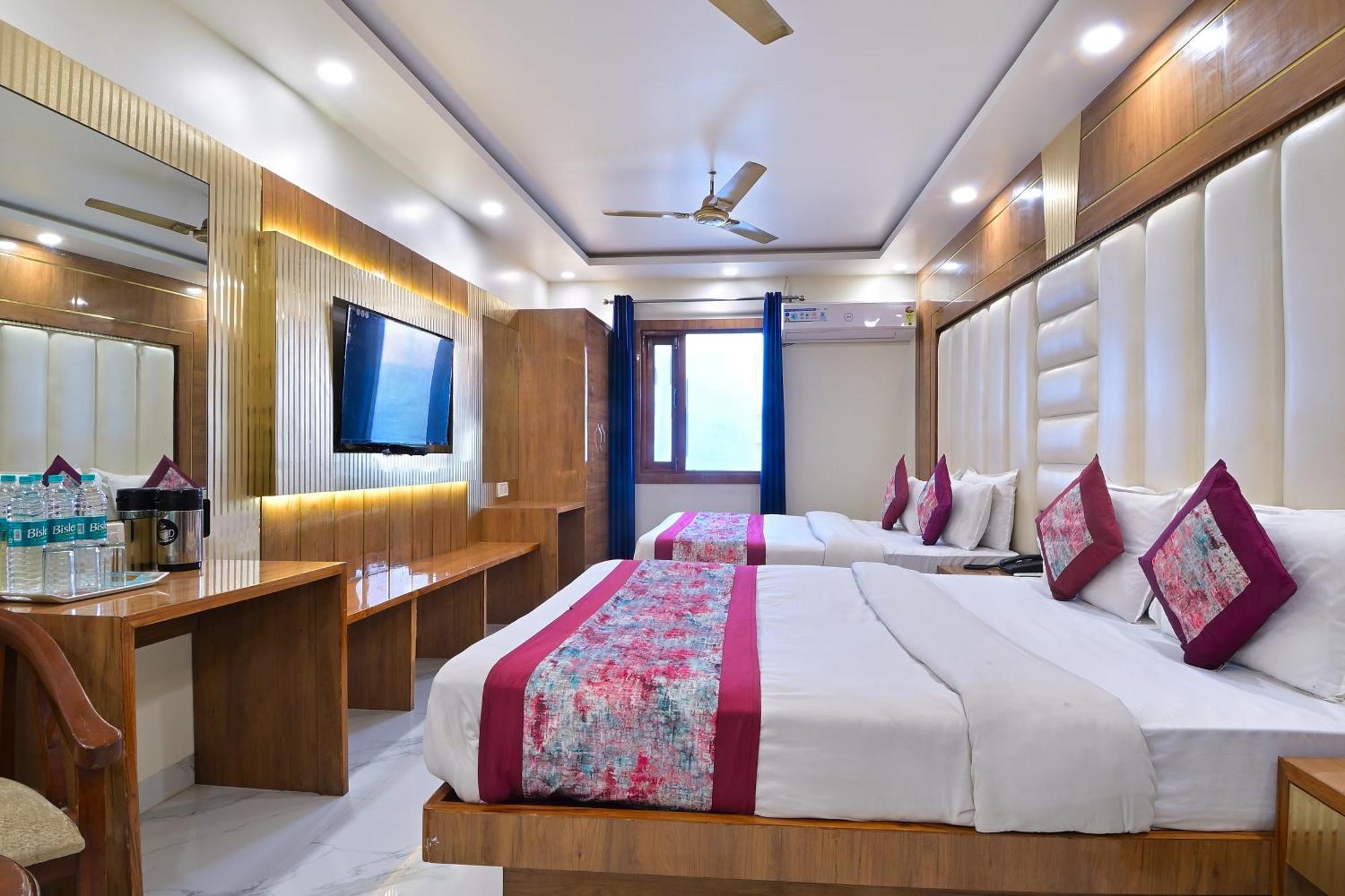 Hotel Glow Inn Paharganj-3 Mins Walk From New Delhi Railway Station Exterior foto