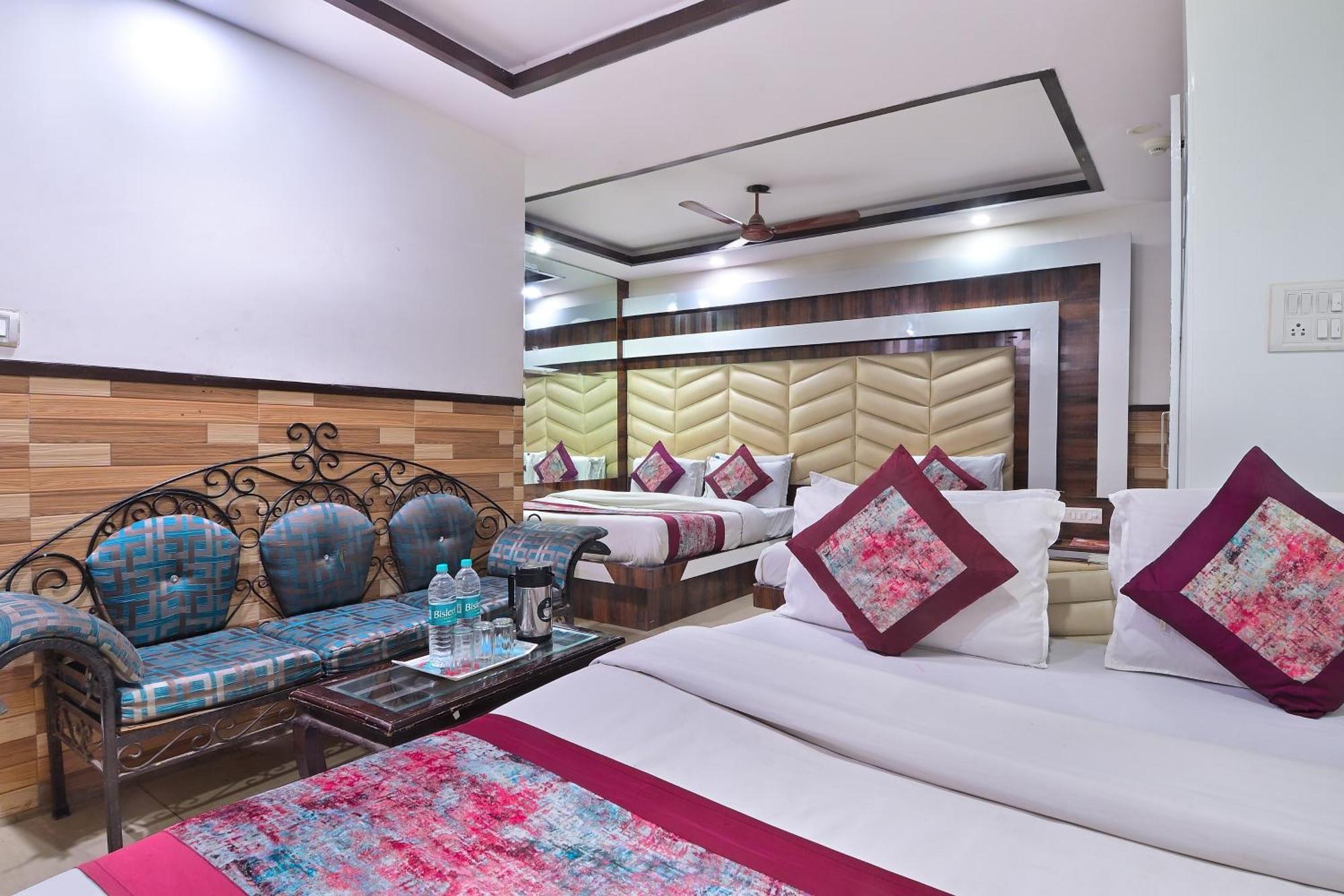 Hotel Glow Inn Paharganj-3 Mins Walk From New Delhi Railway Station Exterior foto