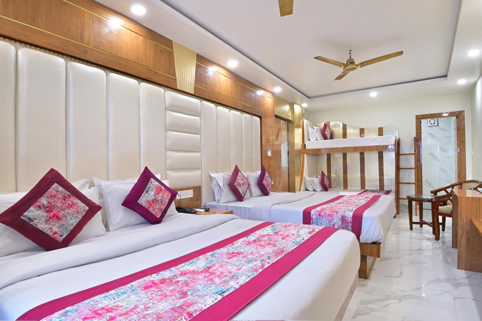 Hotel Glow Inn Paharganj-3 Mins Walk From New Delhi Railway Station Exterior foto